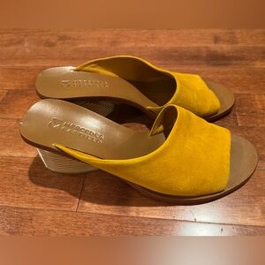 Mercedes Castillo suede leather Yellow Women's Shoes chunky heels